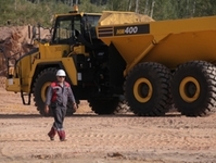 RCC richtet die Baustelle für das Bergbau- und Aufbereitungskombinat Tominski ein