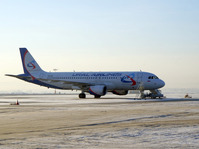 Das Fluggastaufkommen von "Ural Airlines" beträgt mehr als 1,6 Mio. Passagiere