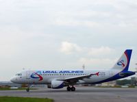 Die Fluggesellschaft "Ural Airlines " bringt die Russen zum Oktoberfest